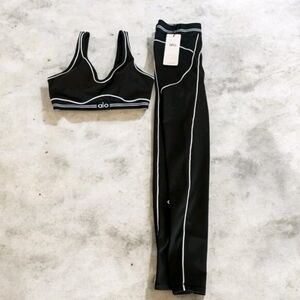 Alo Black Seam-Detail Sports Bra & Legging Set